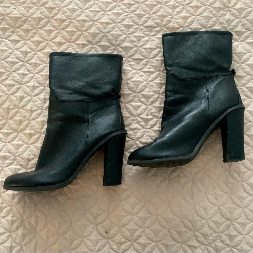 Faux leather black ankle heeled boots booties
